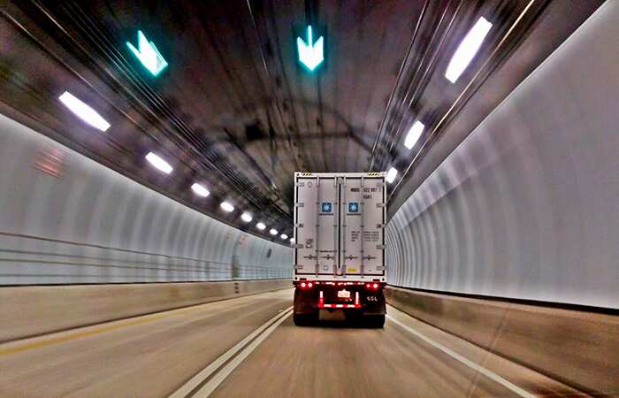 Double-lane tunnel for Kandy.