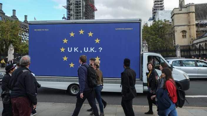 There are calls for the British government to give British people a vote on the final Brexit deal 