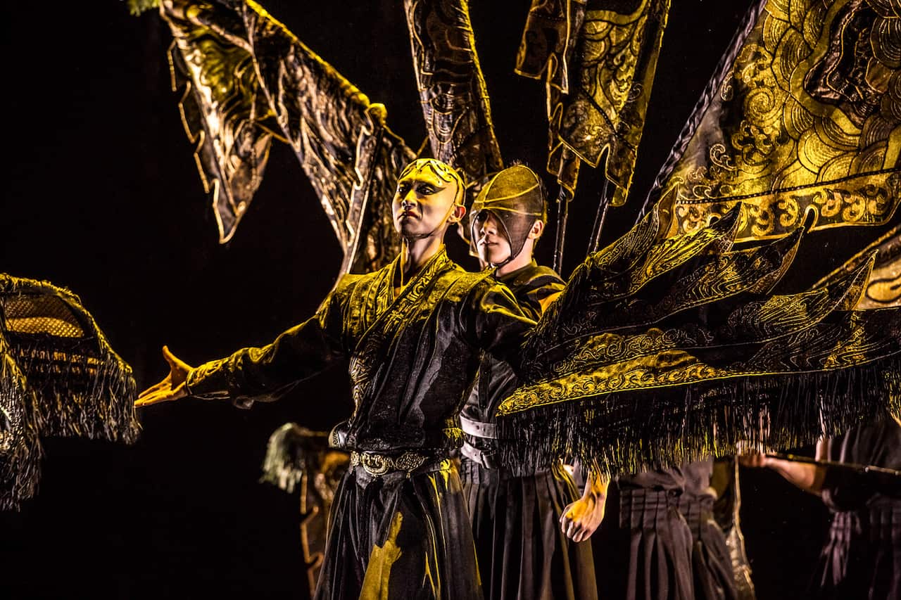 Under Siege // Yang Liping Contemporary Dance