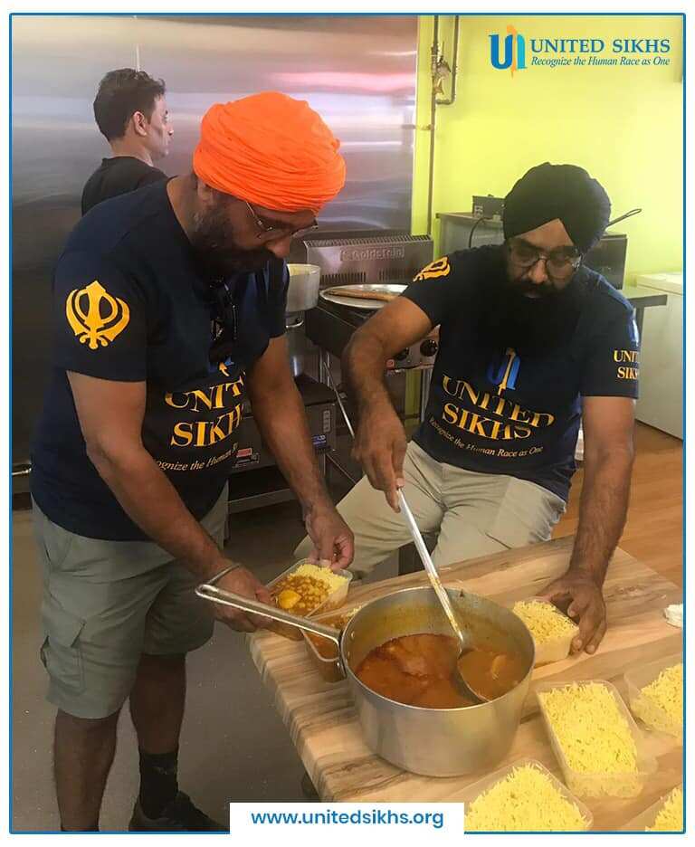 United Sikhs volunteers providing food to flood affected people in Townsville