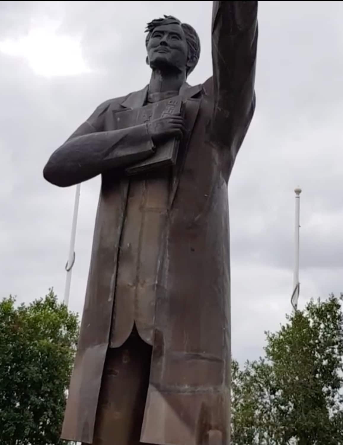 Rizal statue Rosemeadow