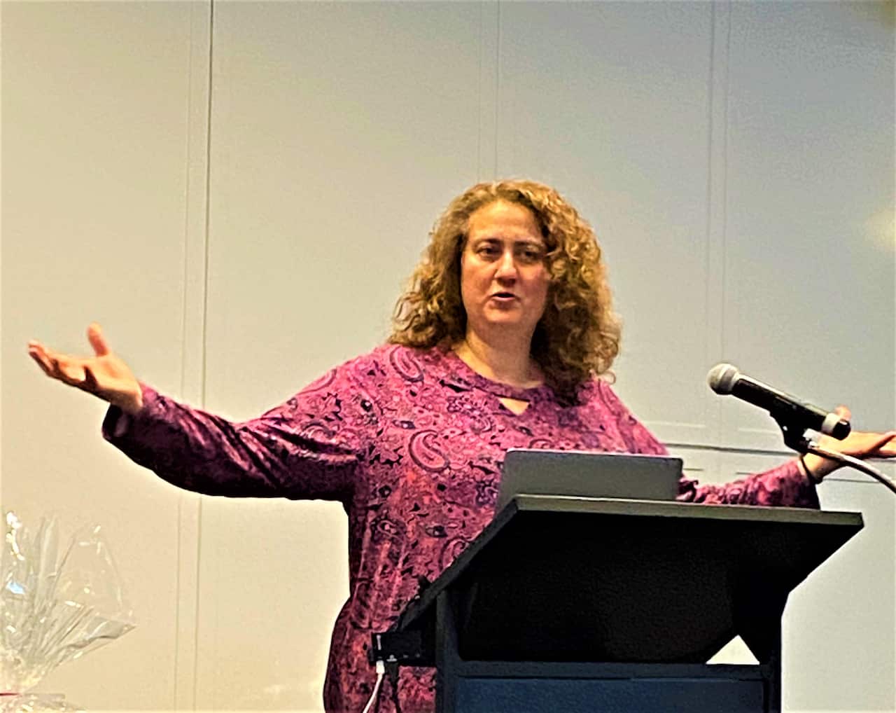 Professor Vasso Apostolopoulou at the AHEPA Victoria Unit Athena 2 'Daughter of Penelope' ladies luncheon.