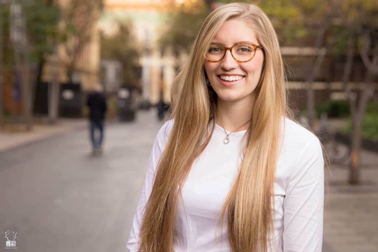 Victoria Deborah Knauf Journalist