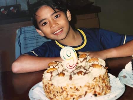 Born in Kaligari, Leyte, Philippines, Vienna Salvo migrated to Australia in 2004. She grew up in a village with no electricity and water.