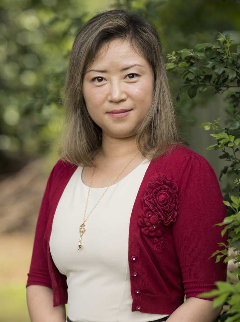 Qiu Yue (Viki) Zhang