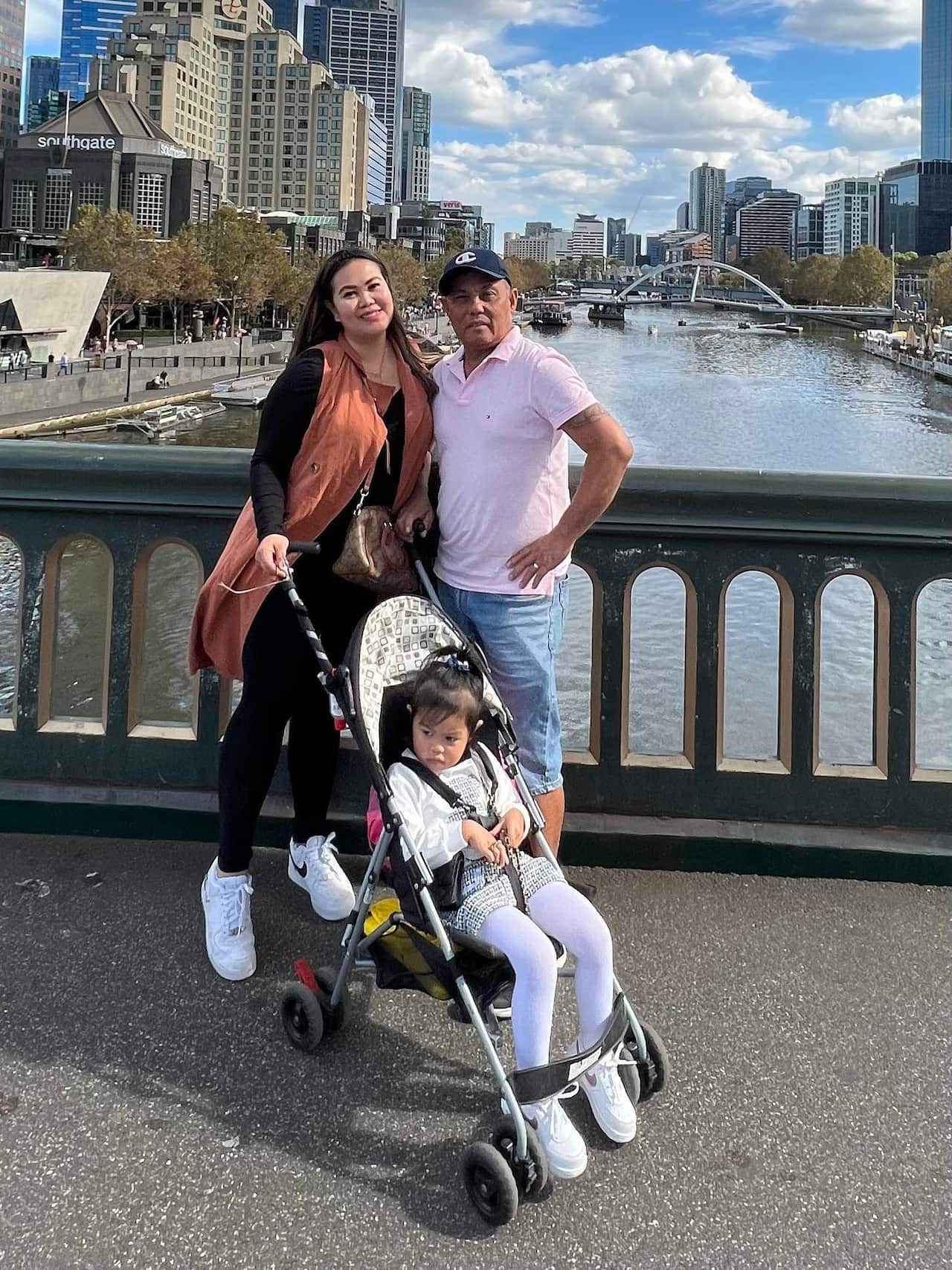 The Villaveles in Australia