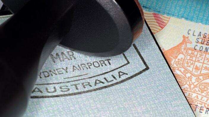 How coronavirus impacts Australia's visa holders and where they can get support