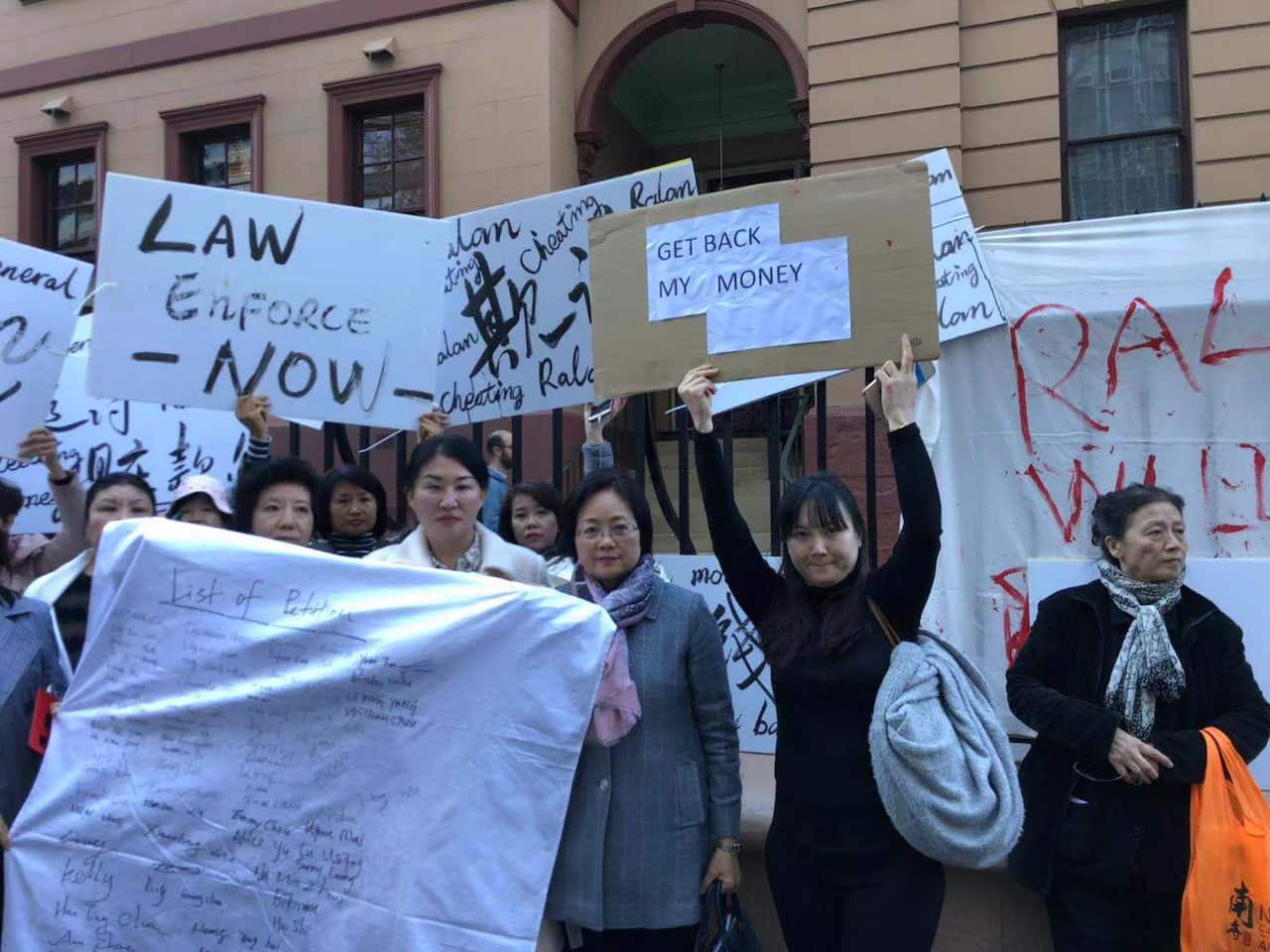 Ralan creditors rally to demand inquiry