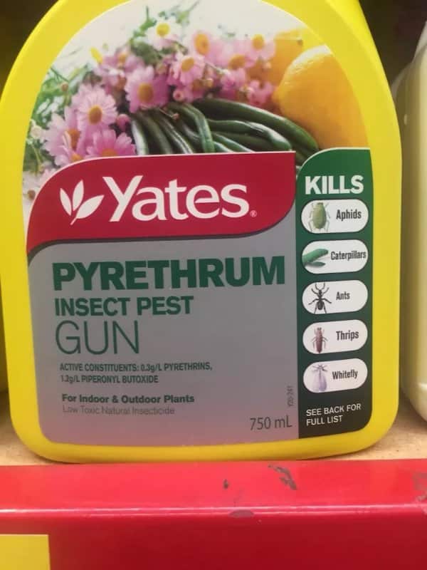 除虫菊酯类药,可于菜果使用,低毒