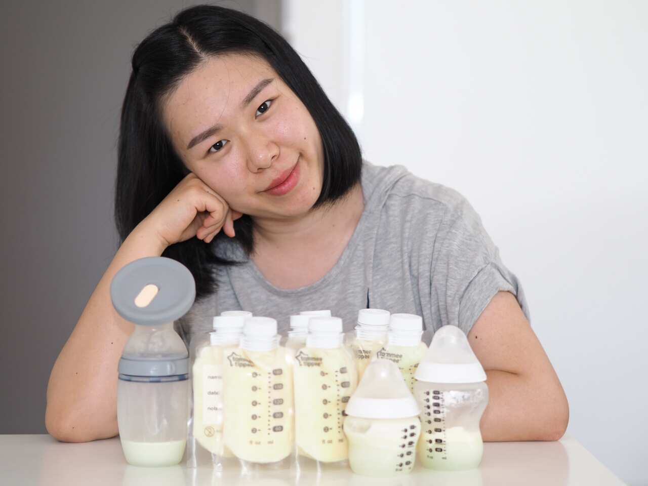捐赠母乳的华人妈妈殷凤鑫（Cindy）