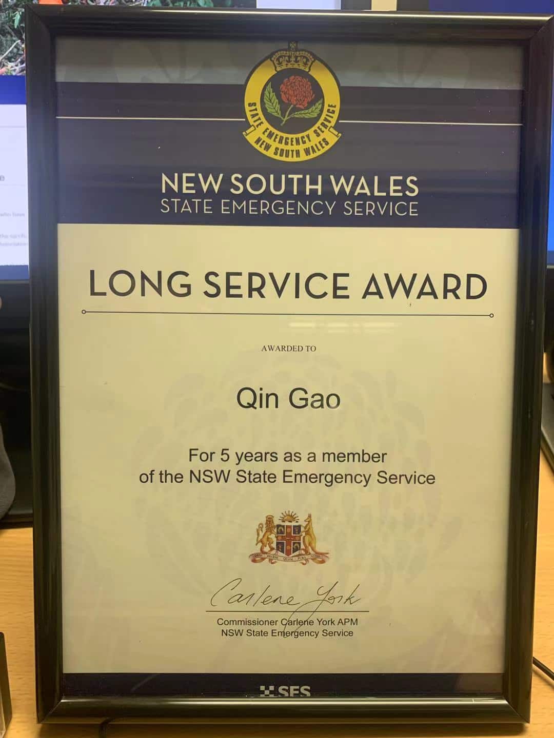 高勤获得SES颁发的服务五周年纪念奖章
