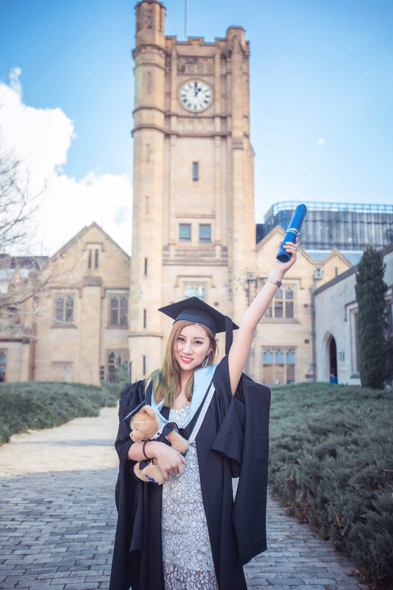 Ms Kezhan Zhang at University of Melbourne