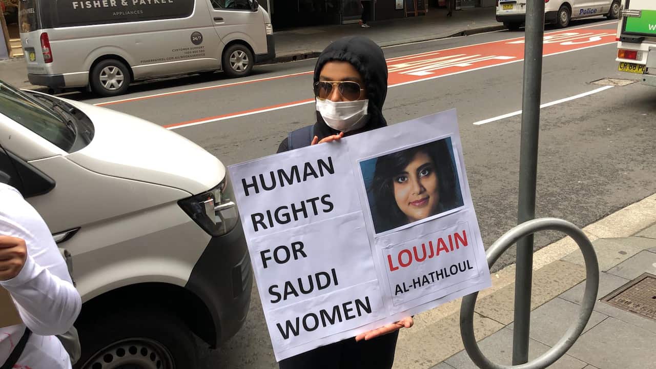 Saudi women protesting outside the Saudi Consulate 