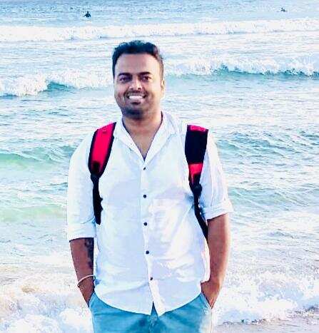 Sydney-based Ram Tiwari arrived in Australia on a work visa. He has lost his job and wants to go back to India.