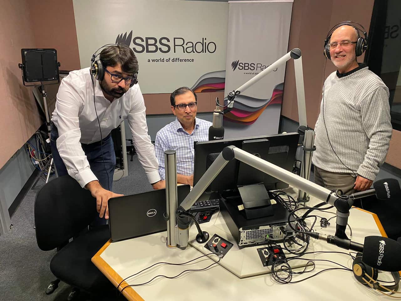 Urdu Talkback and discussion forum on US Election