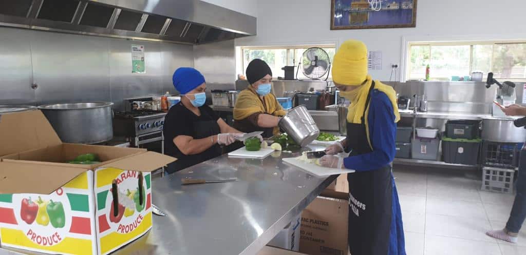 Sikh Volunteers Australia recognised for its services during Bushfires and COVID-19 lockdowns