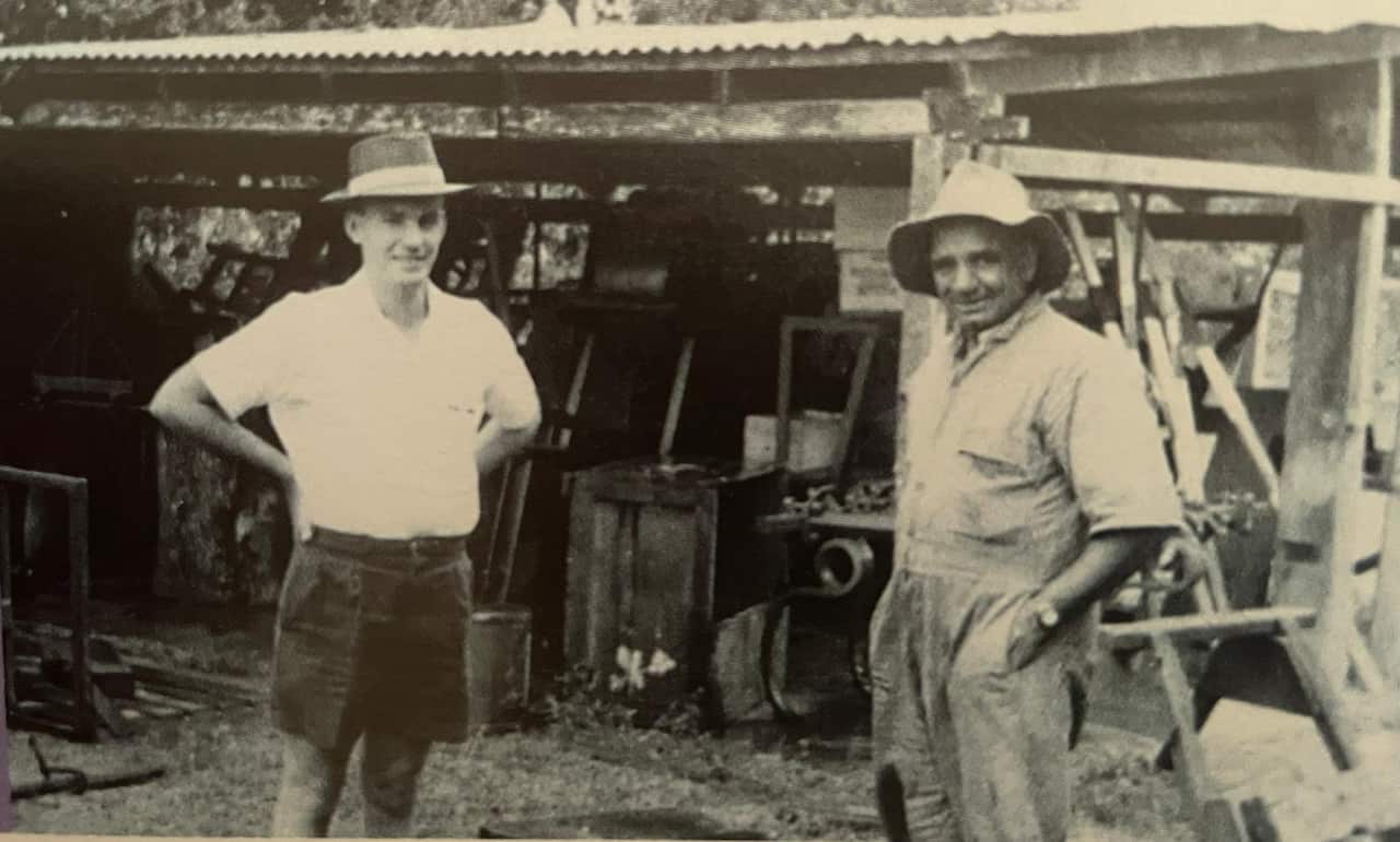 A file photo of Don Daleep Singh with Qld canefarmer George Parry