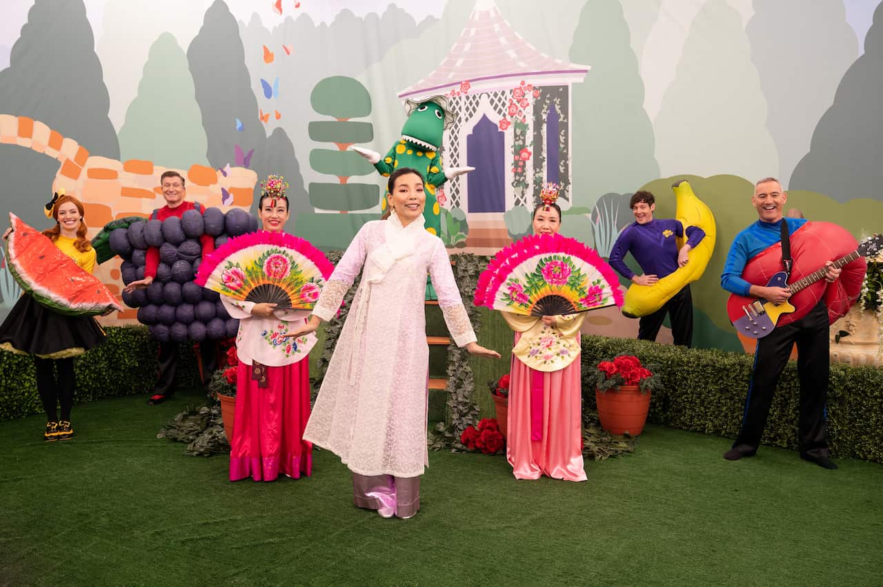 Dami Im and the Chilren's band the Wiggles