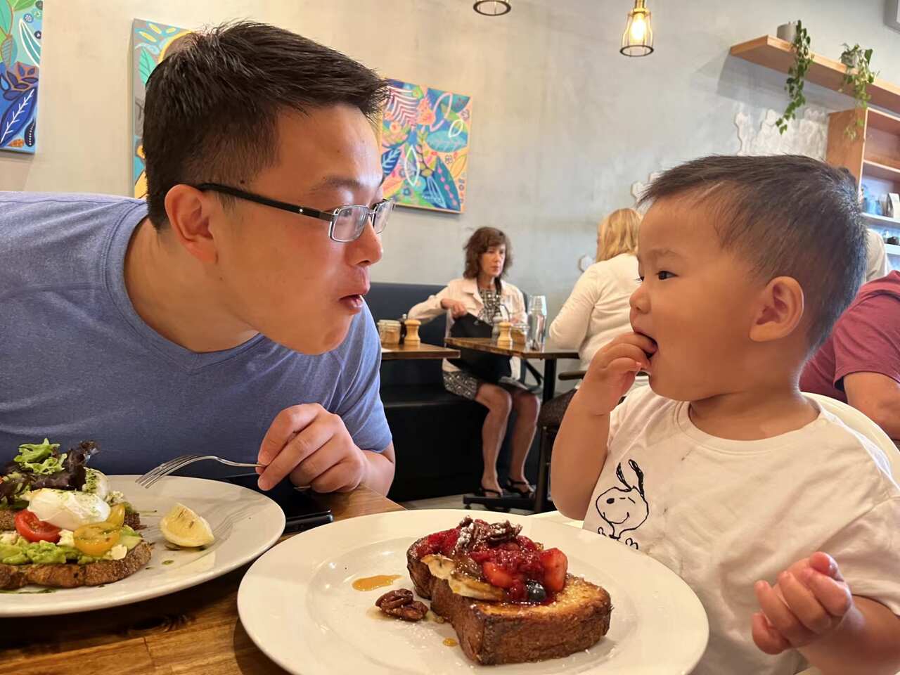 Politics watcher Will Wang says Gladys Liu's decision to boycott WeChat will hurt her election campaign. 