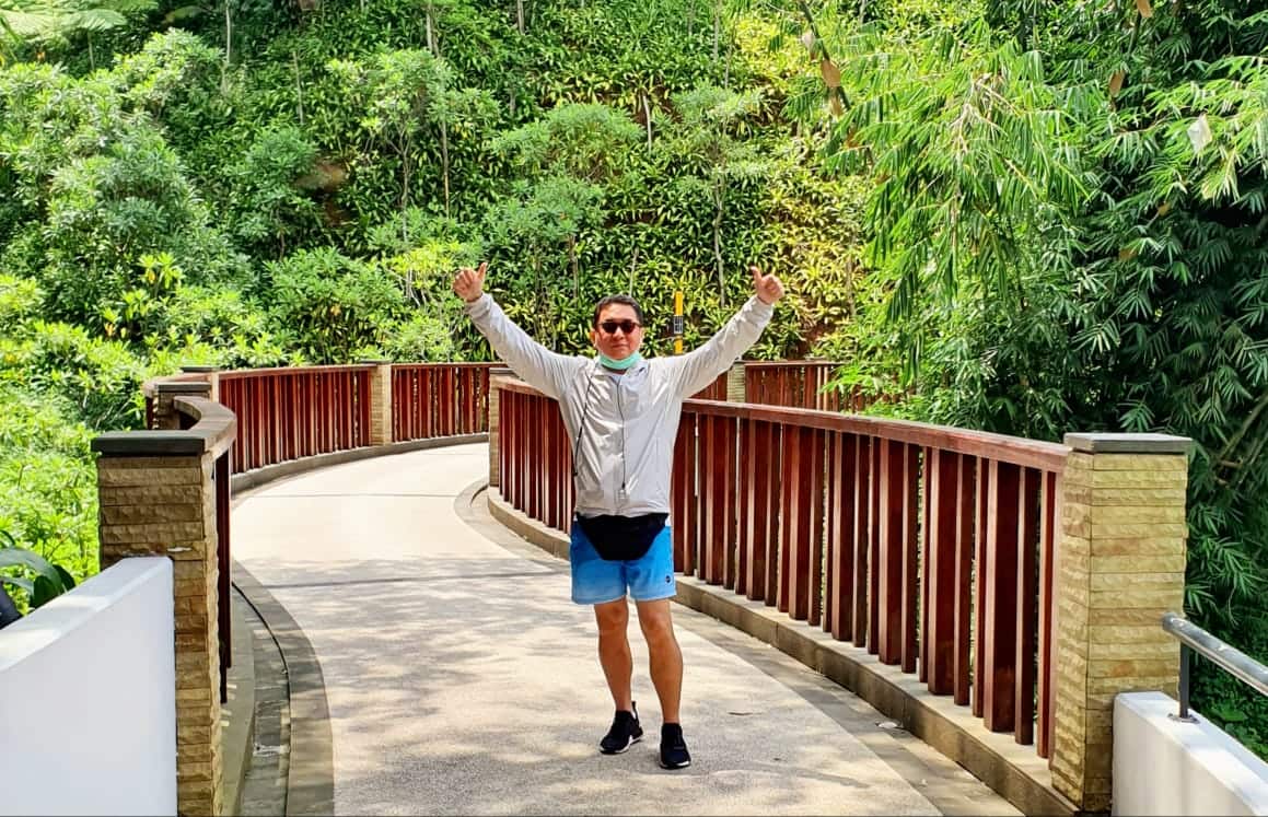 Negative COVID-19.  At Leuwi Hejo Curug mountains, Bogor West Java ( 08/10), one month after his treatment at the Army Hospital (RSPAD).   