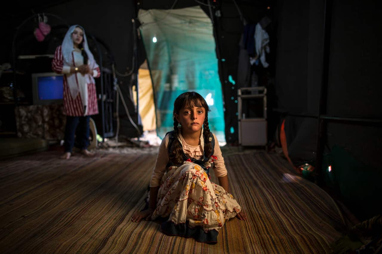 muhammed-muheisen-children-victims-conflict-sbs-greek-moira-camp