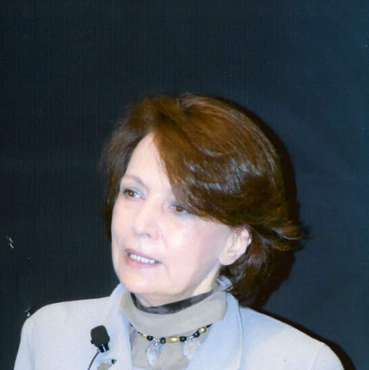 دکتر حورا یاوری