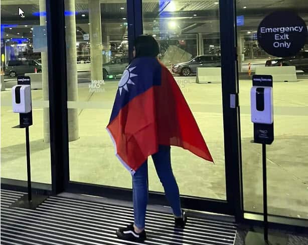 Yi-Ting Lee was allowed to wear her Taiwanese flag into the basketball game, but did not see many others.