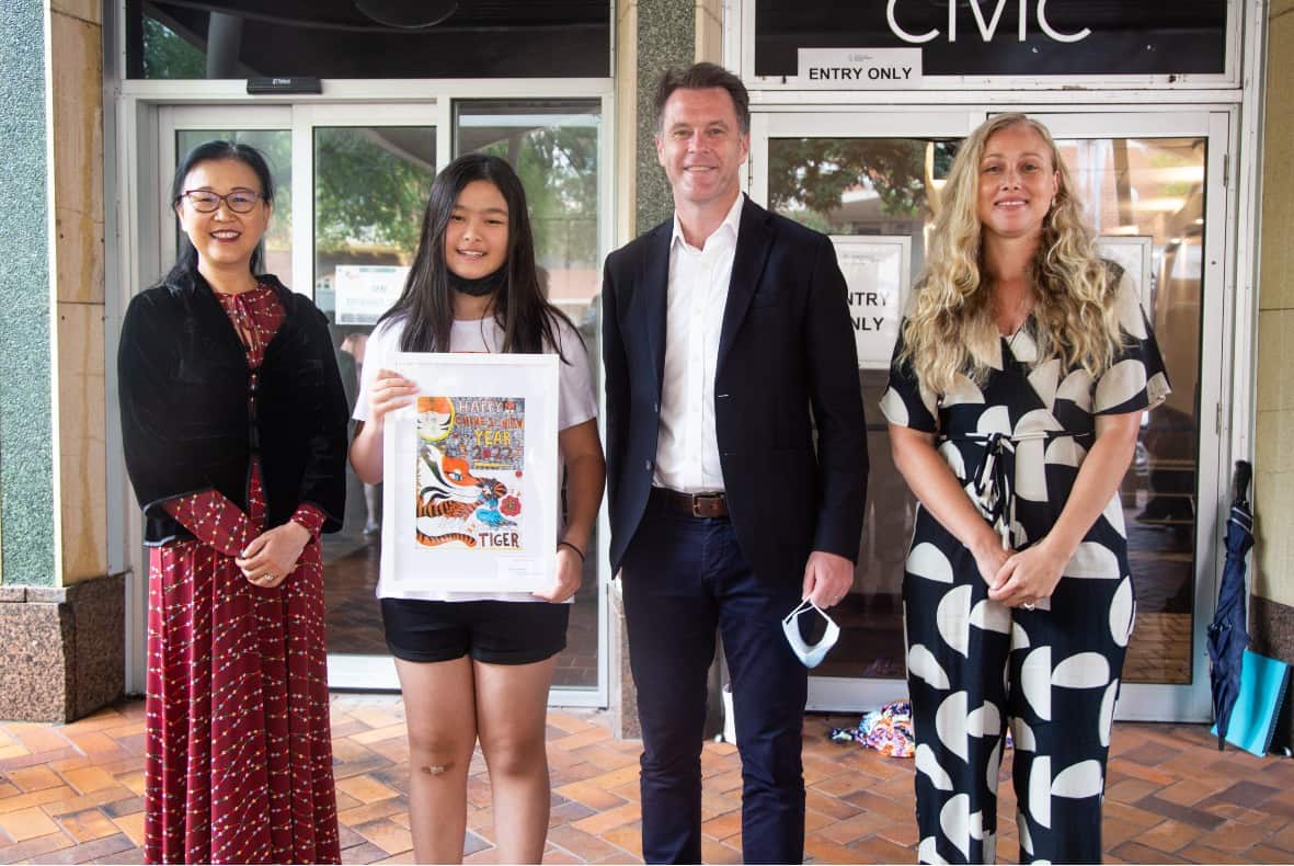 Yin Cao, Hannah Xin, CM & Sarah Kalidis