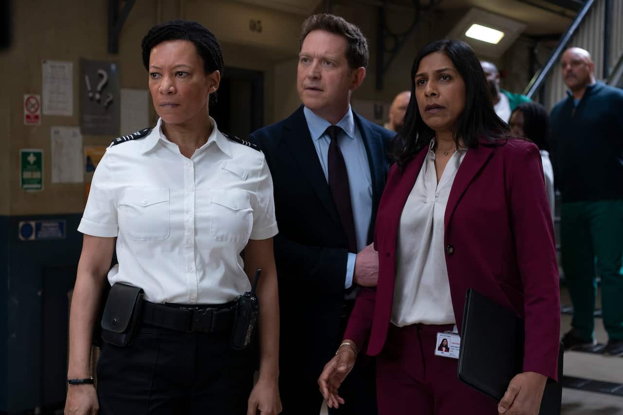 The cast of Screw season 2.