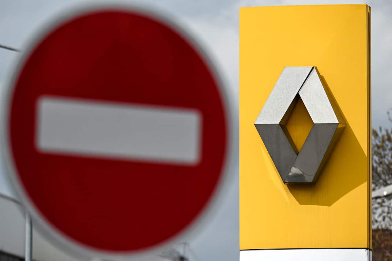 Renault car company logo