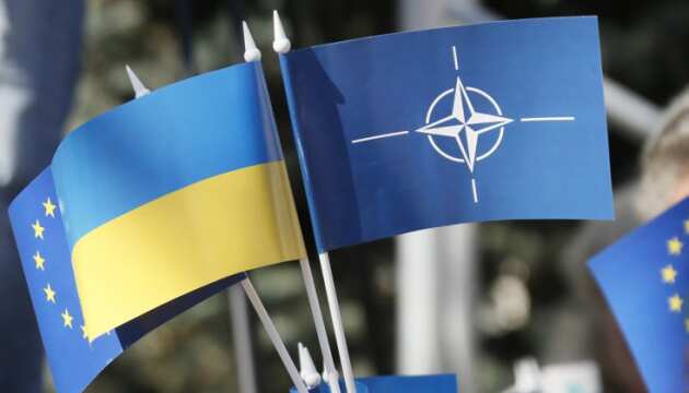 NATO member states should agree and declare a clear path for Ukraine to obtain full membership in the alliance. That’s according to Deputy Speaker of the UK House of Commons, Sir Roger Gale, who spoke with Guildhall, Ukrinform reports.