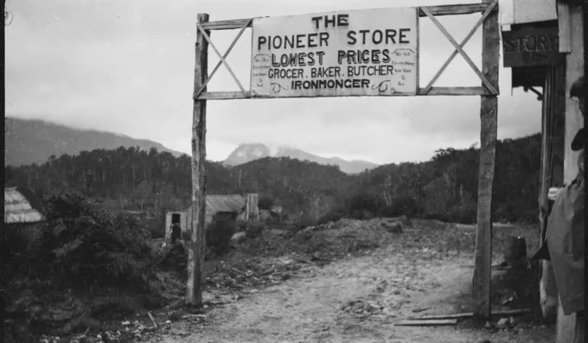 Copy of Newsletter big (1).png