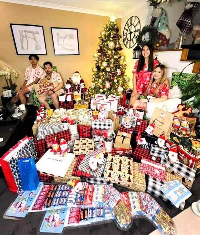 Every year on Christmas, Nina and her family make sure that they give gifts to all their families, friends, workmates and neighbours