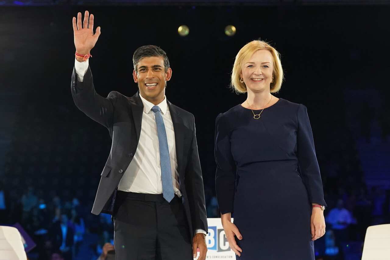 Rishi Sunak with Liz Truss