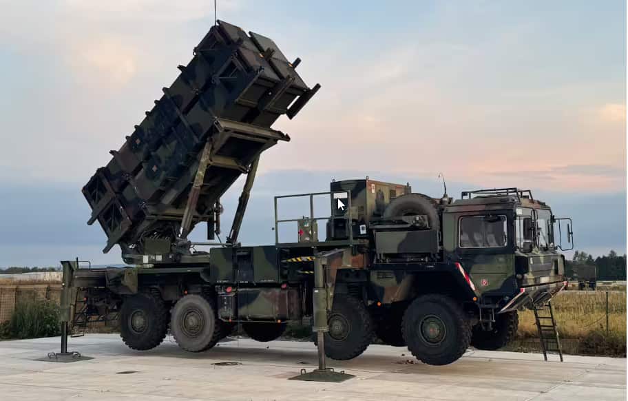 Patriot air defence systems are manufactured in the US by Lockheed Martin and Raytheon..png