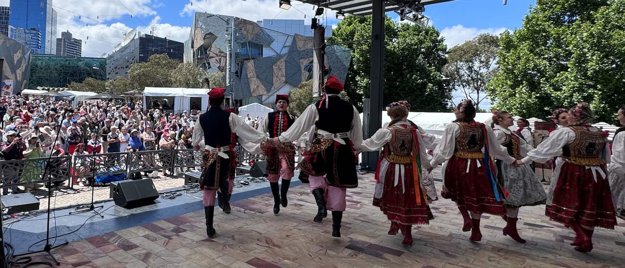 Fedreation square 2.JPG