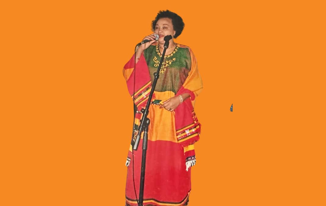Singer Bitsat Siyoum.png