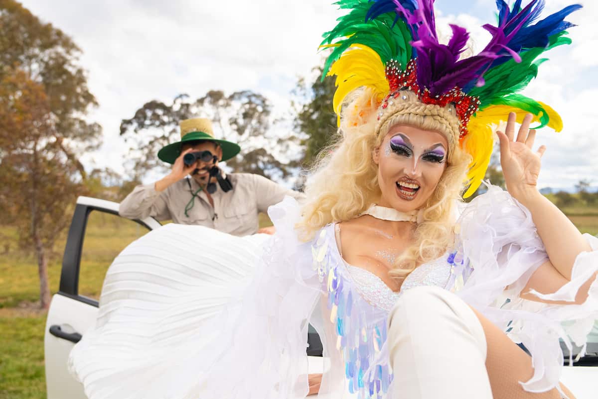 Kangaroo Time Weli Menario Costa