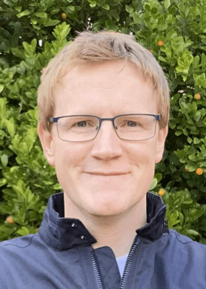 Mornington Peninsula Shire Mayor Anthony Marsh poses for a photo.