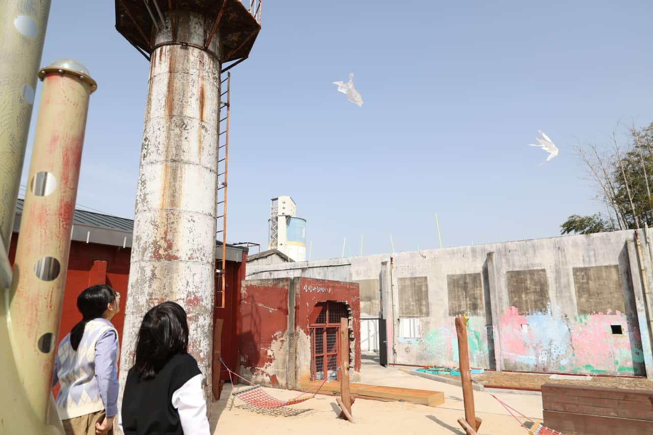 ArtPlay_Shadows in Twin Cities_1_Credit –063 Studio.jpeg