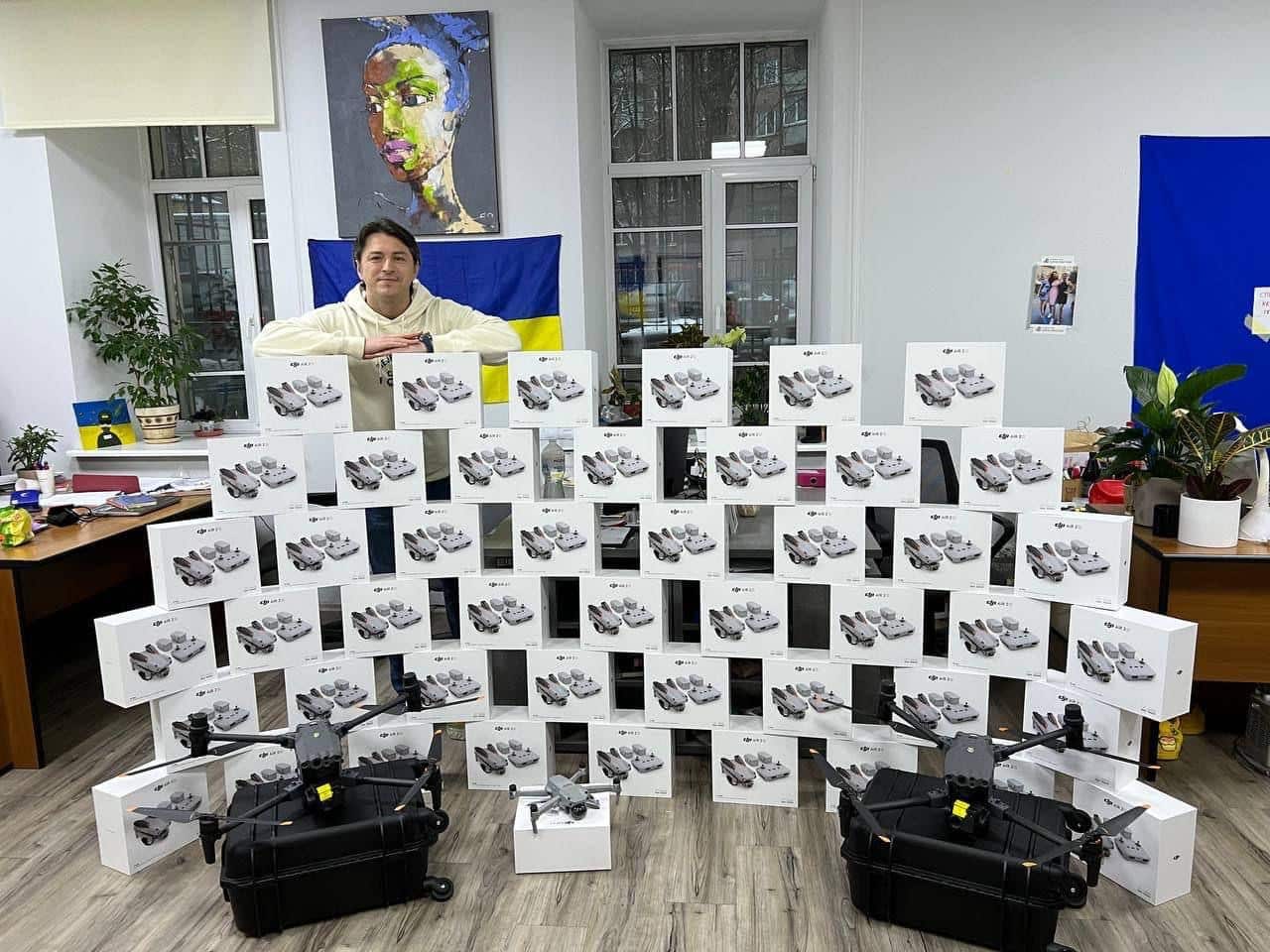 Serhiy Prytula used the resources of his Foundation to support the military.JPG