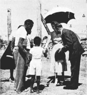 Joe Timbery and his family meet the Queen