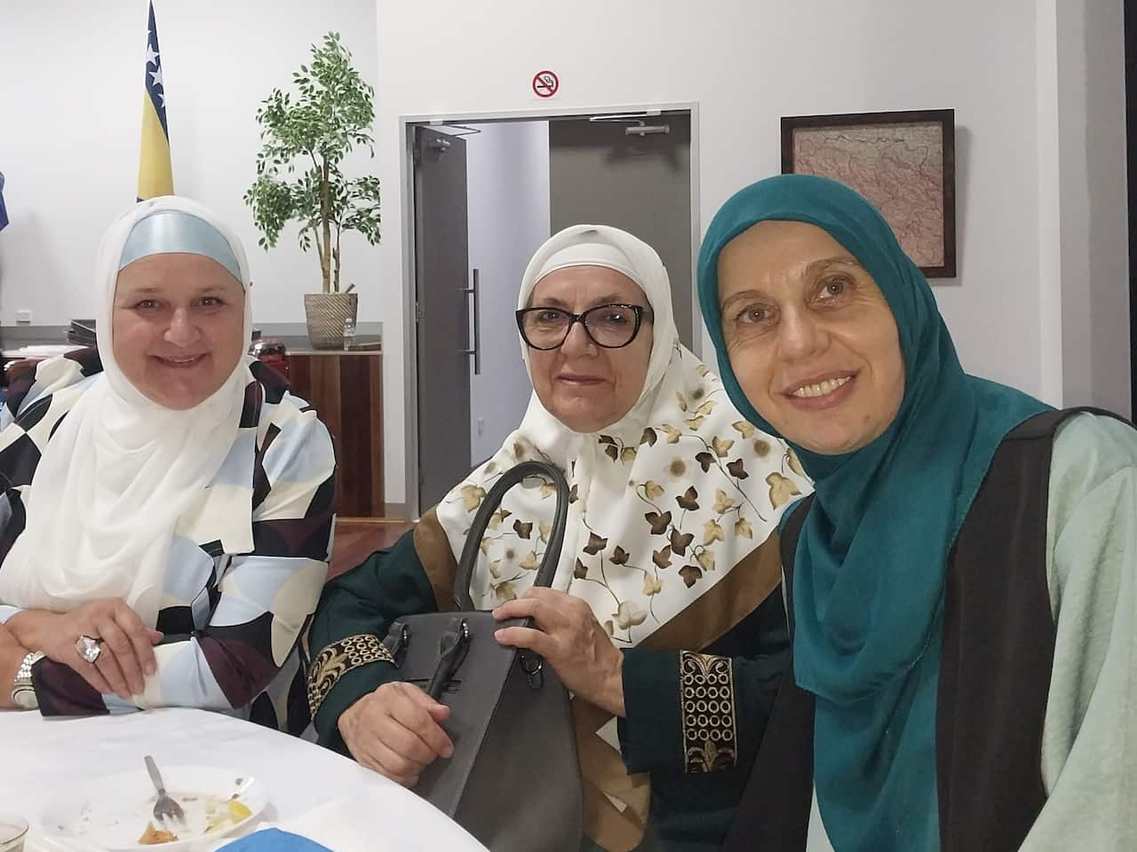 Senada Ekic, Sabra Jusufovic i Senada Malagic.jpg