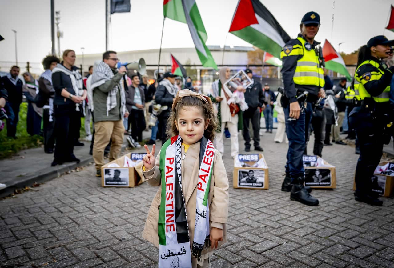 Protesters at Netherlands-Israel baseball game