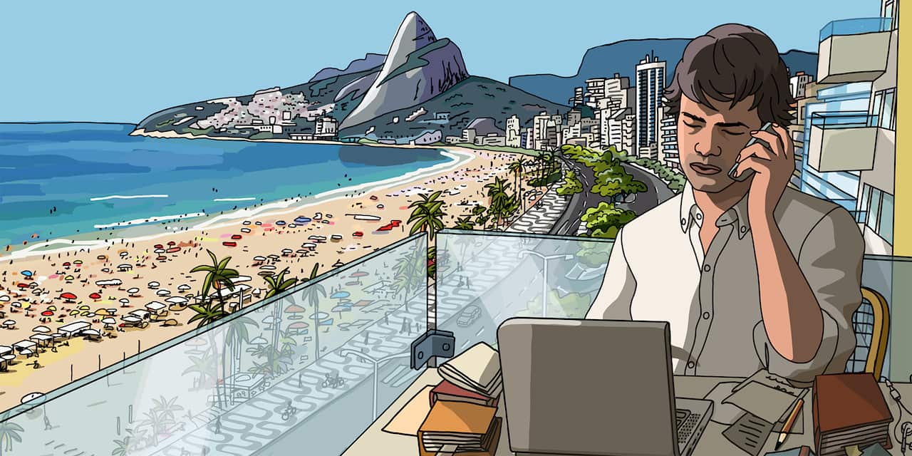 PeriodistaPlaya copy.jpg