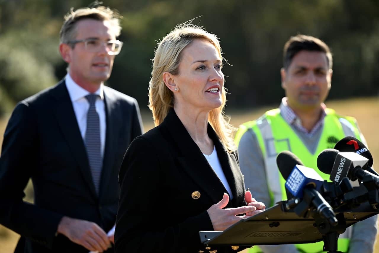 DOMINIC PERROTTET PRESSER