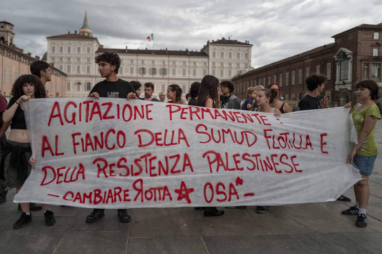 Turin. Flash Mob Pro Palestine in support of the Global Sumud Flotilla.