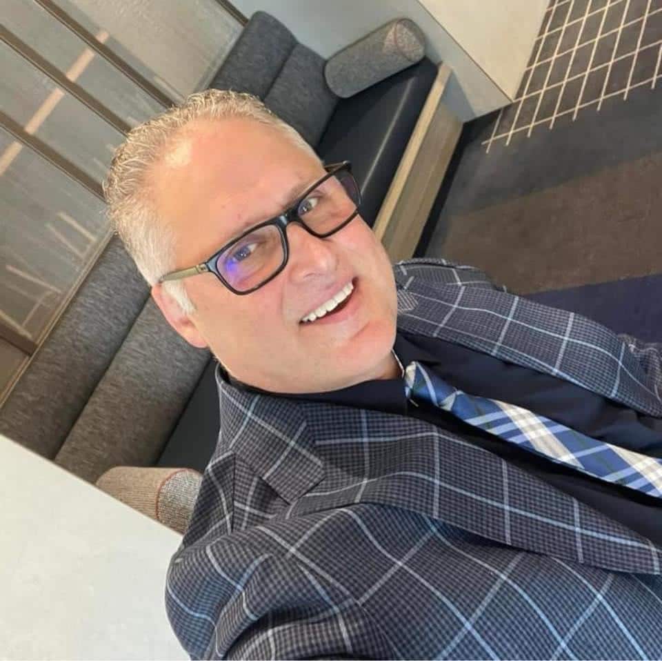 dr.ashraf abboud .jpg