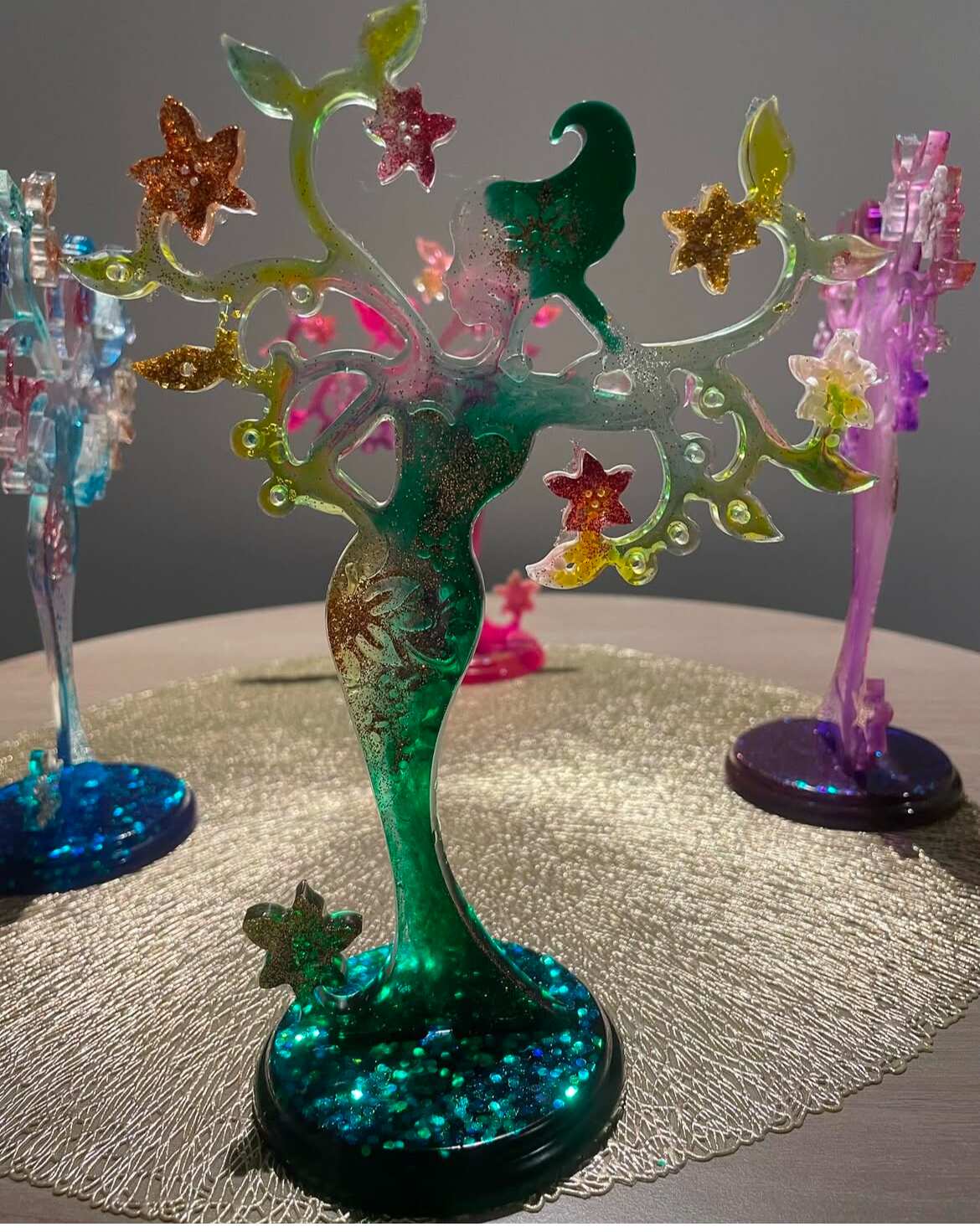 Lama abo Alia Resin tree.jpg