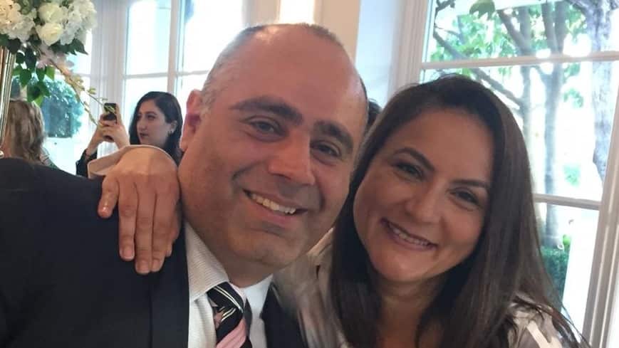 คุณแอนีและคุณซินเทีย เอลาชิ ผู้ก่อตั้งสมาพันธ์เฮดส์ อัป ชุมชนของครอบครัวที่ชะลอการใช้โซเชียลมีเดียและการใช้สมาร์ทโฟนของเด็กๆ